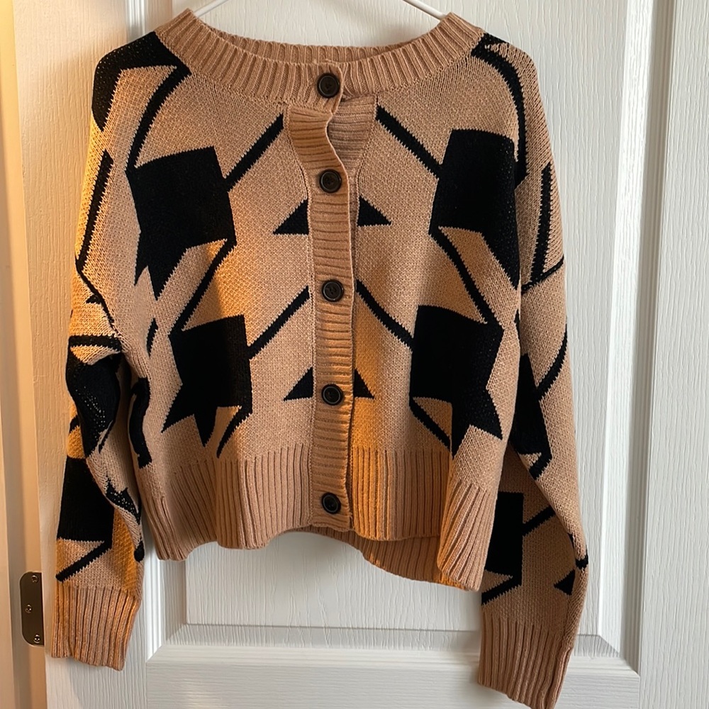 Women’s sweater